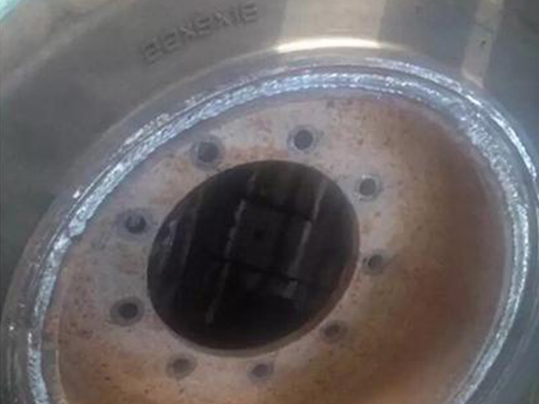 銑刨機輪胎 壓配式實心輪胎